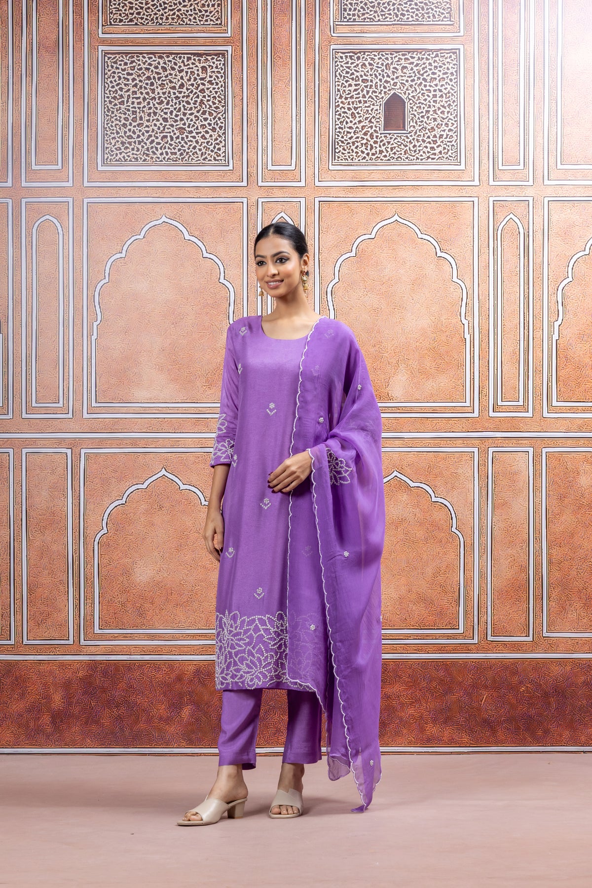 Elegant Lavender Handwork Dola Silk Suit Set with Dupatta